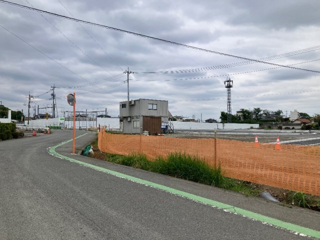 高崎市上豊岡町売地の周辺|豊岡だるま駅建設中（2026年5月撮影）