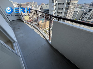 【バルコニー】 | サニーハウス明石 | 南向きで日当たり・眺望・通風・採光良好です。