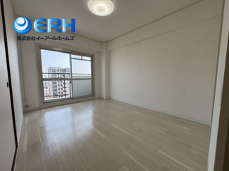 【洋室】 | サニーハウス明石 | 南向きの洋室は日当たり良好です。