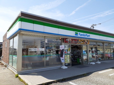 【周辺】 | クラウンⅡ | ファミリーマート黒部三日市店まで220m