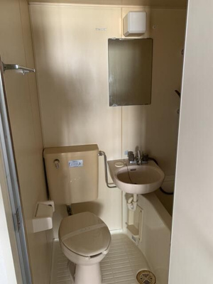 【トイレ】 | ホワイトハウス