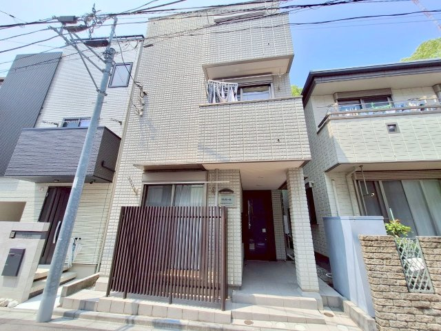 プレミールの外観