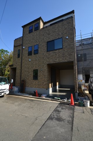 【外観】 | 東山田３丁目　新築戸建 | 横浜市営地下鉄グリーライン「北山田」駅まで徒歩9分