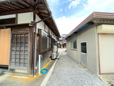 【駐車場】 | 郷野町貸家