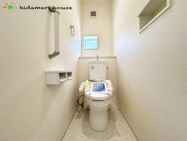 見沼区東大宮3丁目　新築戸建　ブルーミング01のトイレ