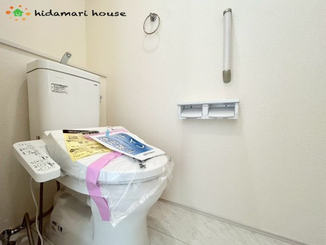 見沼区東大宮3丁目　新築戸建　ブルーミング01のトイレ