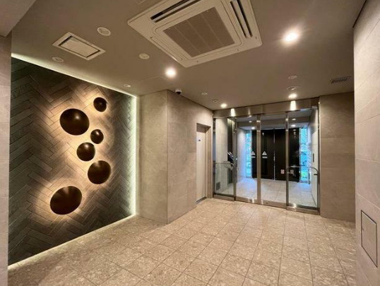 パークアクシス菊川ステーションイーストのロビー
