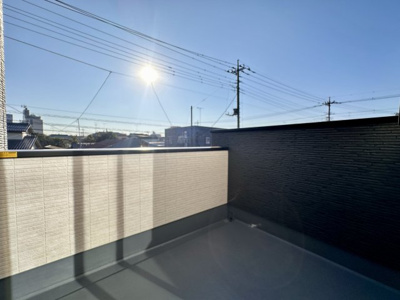 【バルコニー】