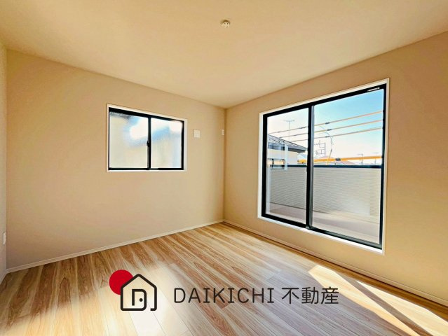 【洋室】 | 久喜市本町10期　LIGARE　新築戸建　全3棟　1号棟