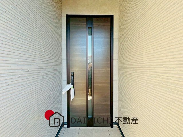 【玄関】 | 久喜市本町10期　LIGARE　新築戸建　全3棟　1号棟