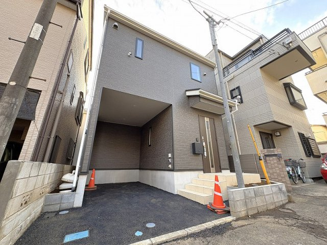 【外観】 | 新座市栄5丁目　新築一戸建住宅　全1棟　（保谷店） | 2025年12月撮影／落ち着いた住環境で子育てを