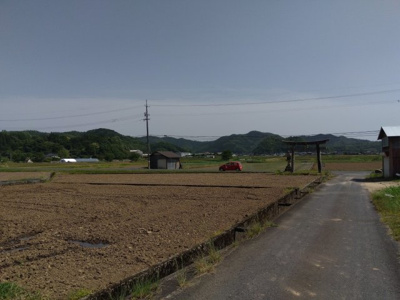 【前面道路含む現地写真】 | 鳥取市国府町高岡土地