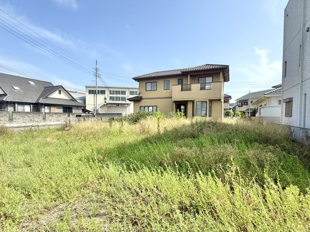 【中古戸建】前橋市六供町2丁目の庭|■お庭｜お子様が小さなうちは、お外で遊ばせるのにも十分な広さです。