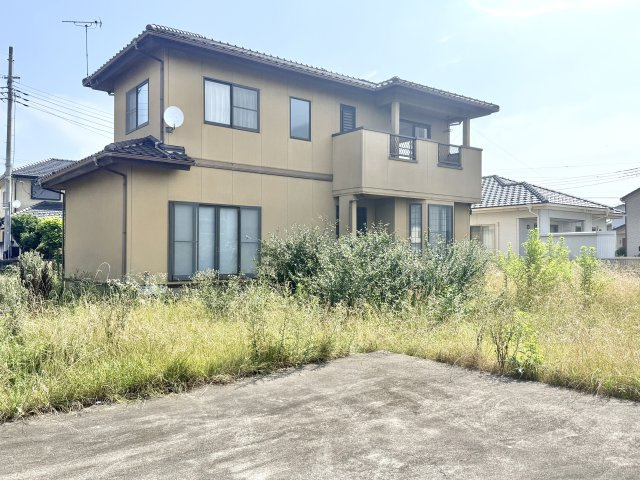 【中古戸建】前橋市六供町2丁目の外観|■外観｜土日のご見学はもちろん、平日・夜間のご案内も大歓迎です♪「今から見たい」や「仕事終わりに見たい」にもご対応できますのでお気軽にお問い合わせください♪