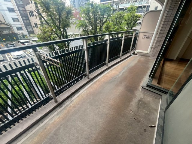 グランソレイユ日本橋のバルコニー