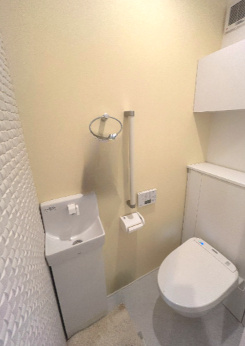 和泉市伏屋町4丁目戸建のトイレ|トイレ