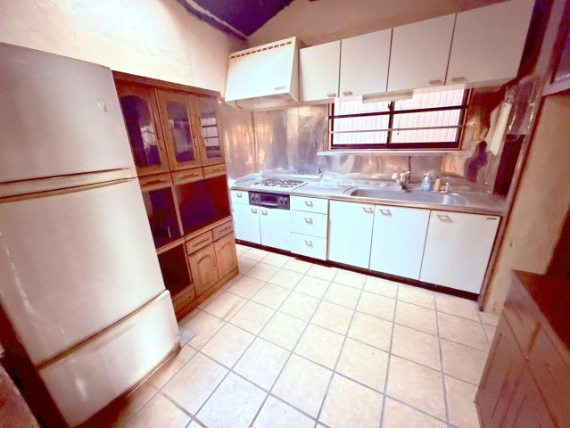 奈良市中町戸建てのキッチン