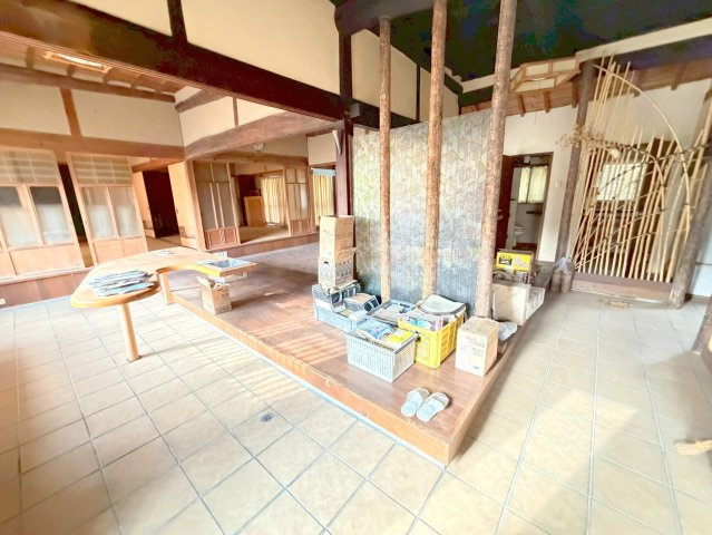 奈良市中町戸建ての内装