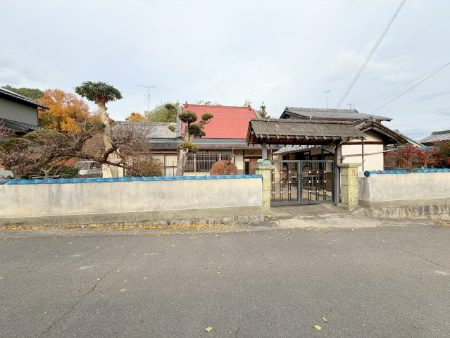 奈良市中町戸建ての外観
