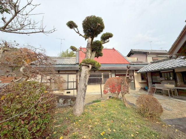 奈良市中町戸建ての庭