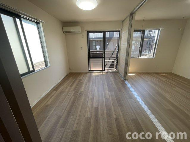 メナージュBの居間・リビング