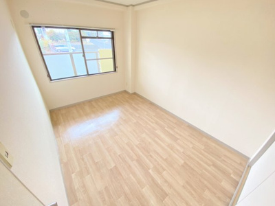 【洋室】 | 野浦ハイツ