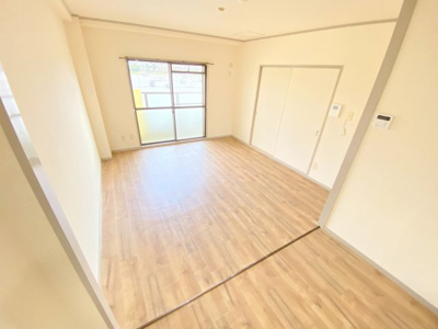 【居間・リビング】 | 野浦ハイツ