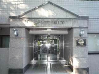 ガラ・シティ高井戸のエントランス