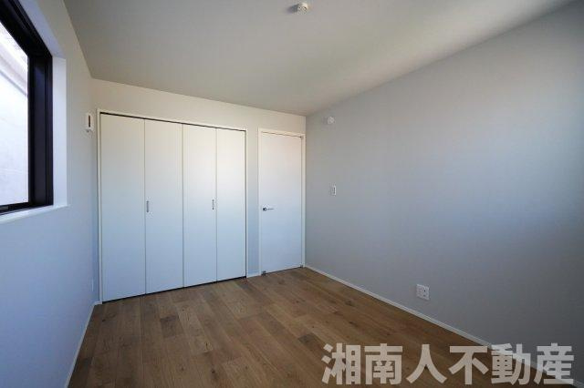 藤沢市川名１丁目１新築戸建の洋室|広々とした洋室です