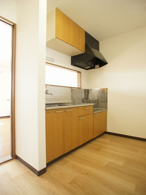 【キッチン】 | グロスU21 | 便利な吊戸棚が付いています♪