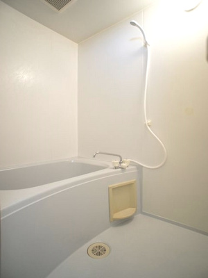 【浴室】 | グロスU21 | シャワー付きです♪