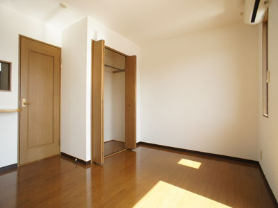 【居間・リビング】 | グロスU21 | 収納付きでお部屋はスッキリ！