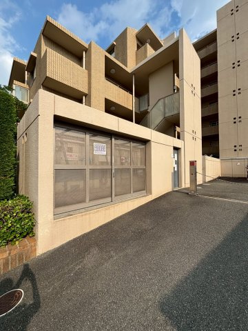 レピア・アーバン塚口北ヴェルデリッジのその他共用部分|ゴミ置き場