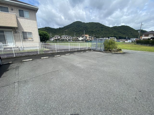 ハルⅢの駐車場