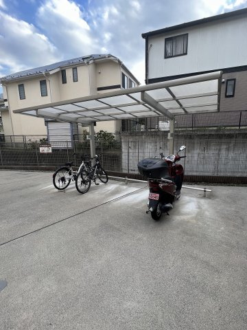 ☆屋根付き駐輪場☆