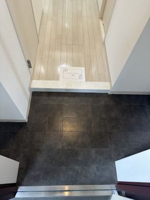 リヴシティ両国参番館の玄関