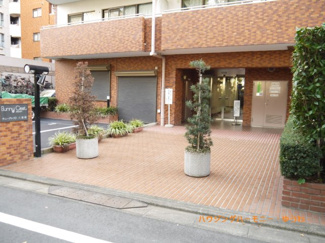 【エントランス】