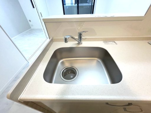 エスグランデ中崎町のキッチン|同マンション反転タイプの間取り写真