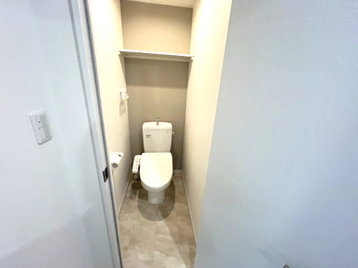 エスグランデ中崎町のトイレ|同マンション反転タイプの間取り写真