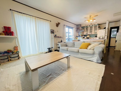 【居間・リビング】 | 土浦市東真鍋町　中古戸建