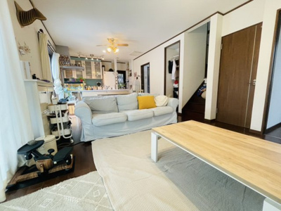 【居間・リビング】 | 土浦市東真鍋町　中古戸建