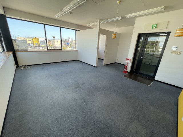 登竜ビルの内装