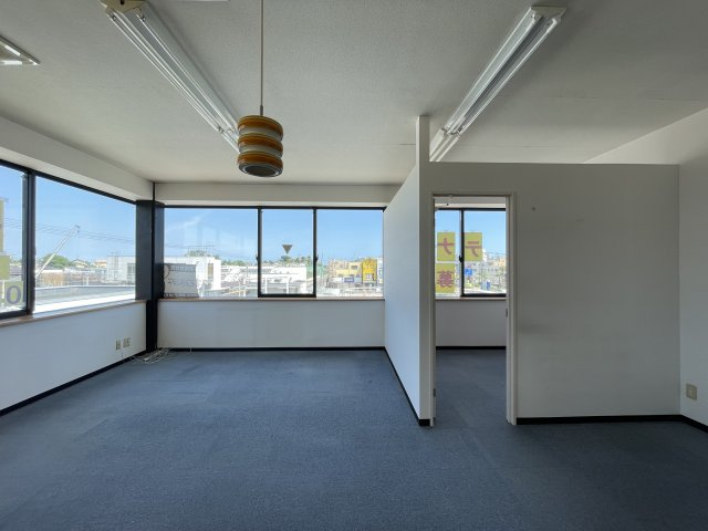 登竜ビルの内装