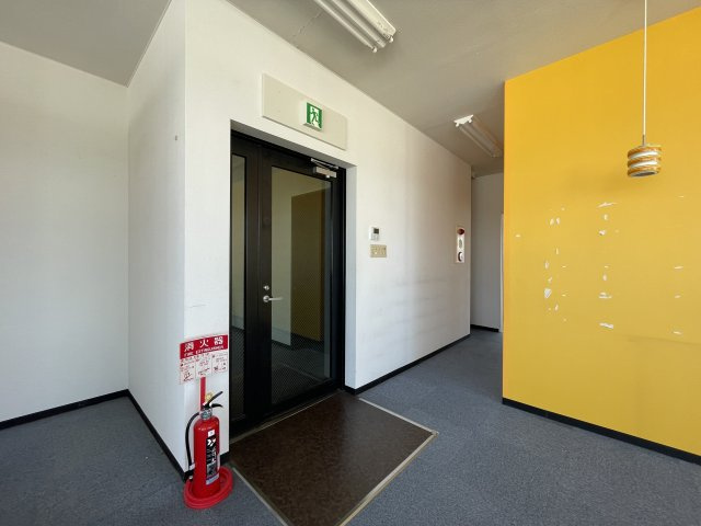 登竜ビルの内装