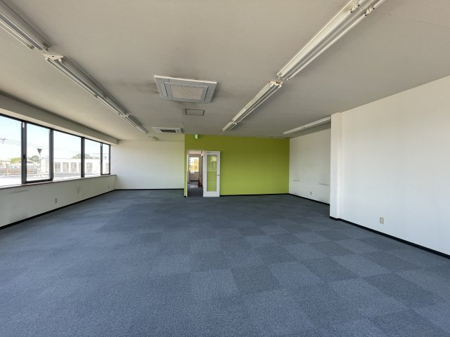 登竜ビルの内装