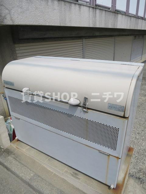 メゾン・ド・パトリのその他共用部分|☆ゴミストッカー☆