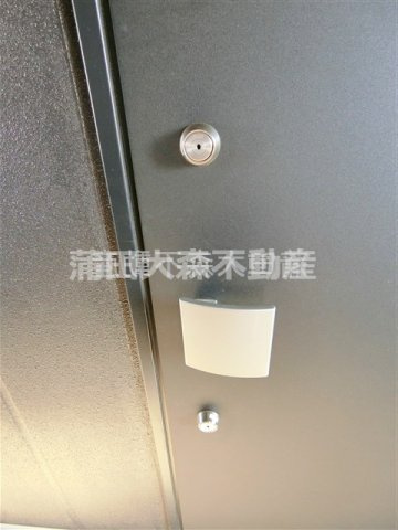 LUMEEDルミード蒲田南の玄関