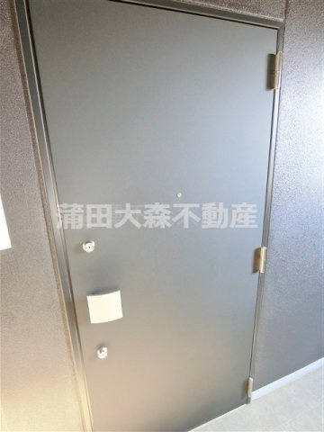 LUMEEDルミード蒲田南の玄関