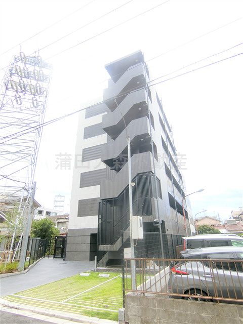 LUMEEDルミード蒲田南の外観