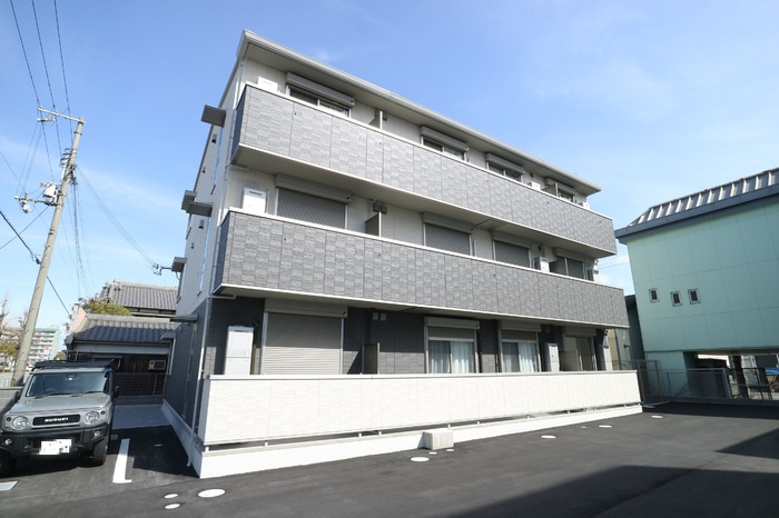 ブルームの外観